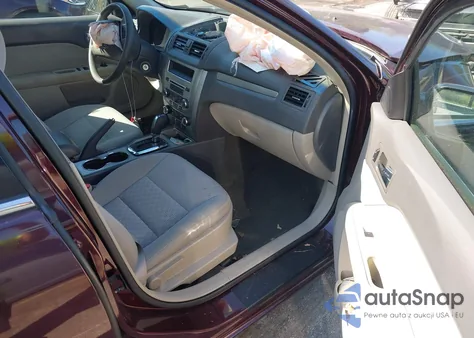 2011 Ford Fusion Se z USA, uszkodzony, nr VIN 3FAHP0HA6BR259970